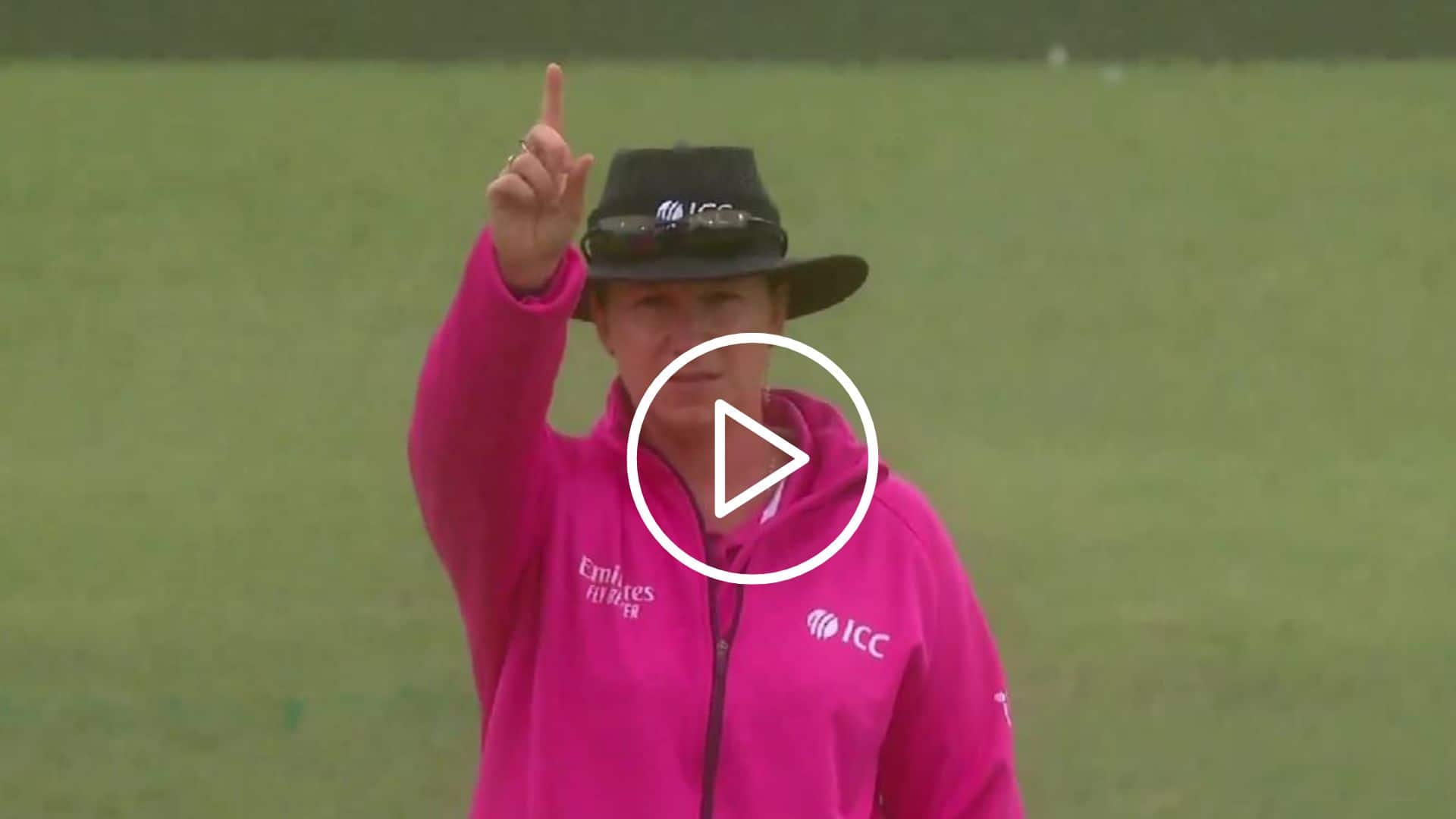 [Watch] Standing Umpire Gives Out Despite TV Umpire's Not Out Call In AUS-SA Women's ODI 